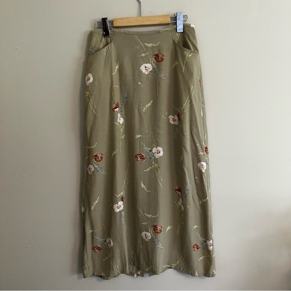 Vintage Liz Claiborne 100% Rayon Floral Skirt